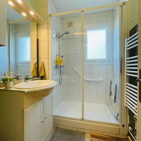Casa Spacieuse Hébergement de vacances Angers