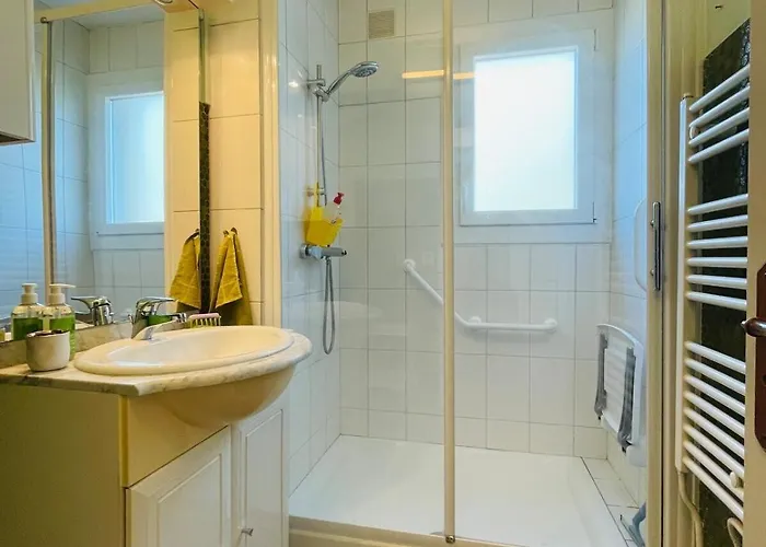 Casa Spacieuse 度假居 昂热